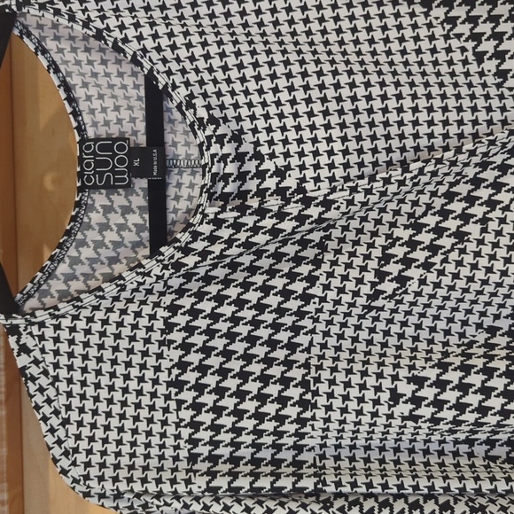 Clara Sun woo black and white patterned wrap top - Picture 2 of 4